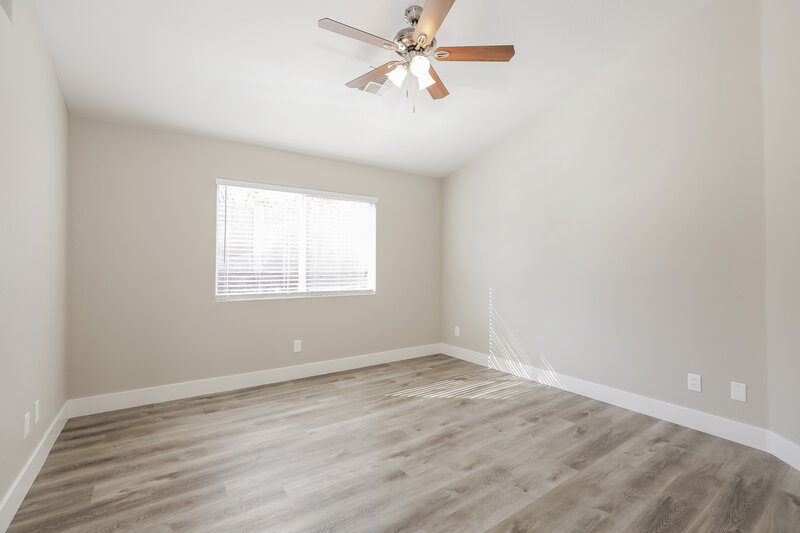 1,980/Mo, 805 Rio Poco Ct Henderson, NV 89015 Main Bedroom View
