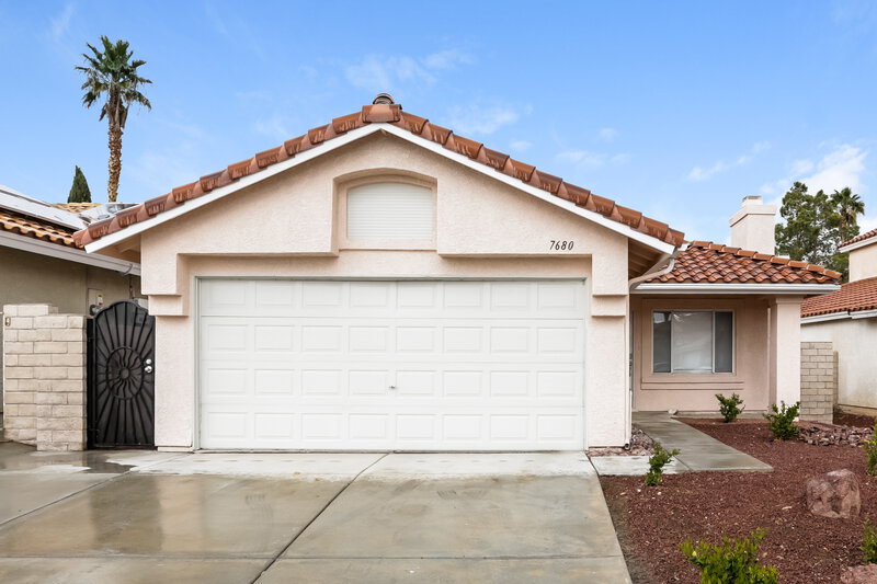 2,190/Mo, 7680 Beverly Hills Dr Las Vegas, NV 89147 External View