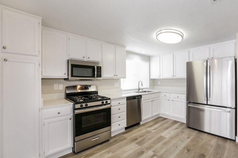 2,190/Mo, 7680 Beverly Hills Dr Las Vegas, NV 89147 Misc View 6