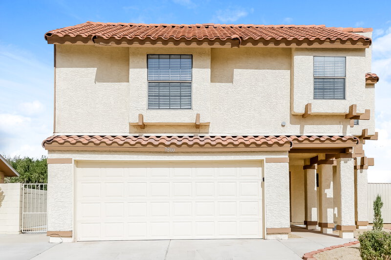 3,220/Mo, 7800 Ducharme Ave Las Vegas, NV 89145 External View
