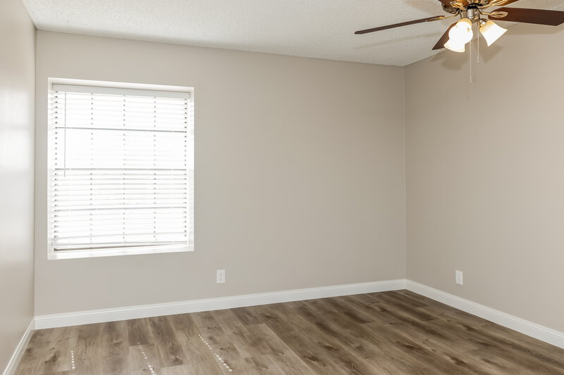 3,220/Mo, 7800 Ducharme Ave Las Vegas, NV 89145 Main Bedroom View 2