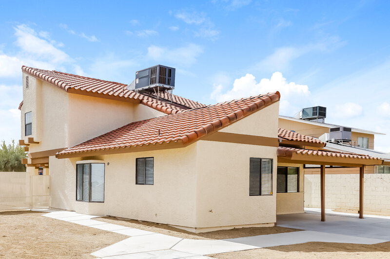 3,220/Mo, 7800 Ducharme Ave Las Vegas, NV 89145 Rear View