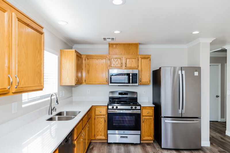 2,010/Mo, 3962 Crystal Trip Ct Las Vegas, NV 89129 Kitchen View 2