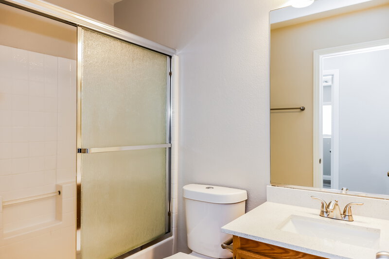2,010/Mo, 3962 Crystal Trip Ct Las Vegas, NV 89129 Bathroom View