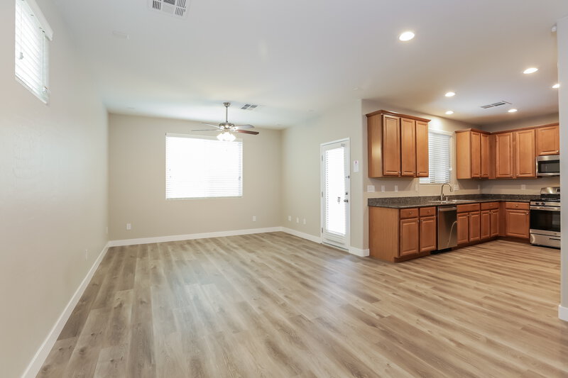 2,140/Mo, 10169 Palazzo Marcelli Ct Las Vegas, NV 89147 Living Room View