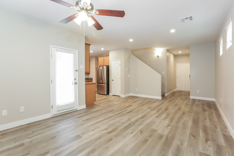 2,140/Mo, 10169 Palazzo Marcelli Ct Las Vegas, NV 89147 Dining Room View