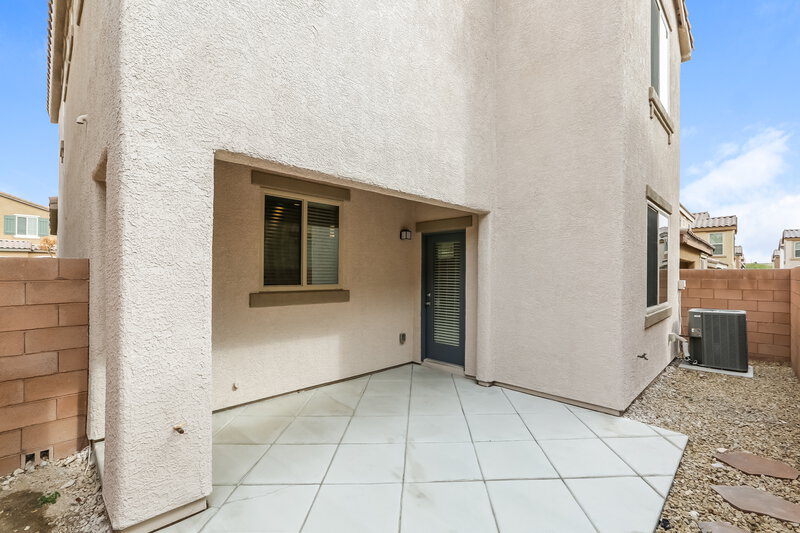 2,140/Mo, 10169 Palazzo Marcelli Ct Las Vegas, NV 89147 Rear View