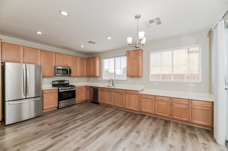 1,945/Mo, 7194 Temecula Valley Ave Las Vegas, NV 89179 Kitchen View