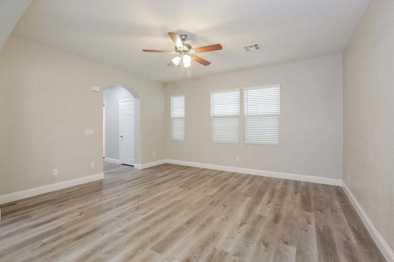 2,195/Mo, 5367 Flowing Spring St Las Vegas, NV 89122 Living Room View