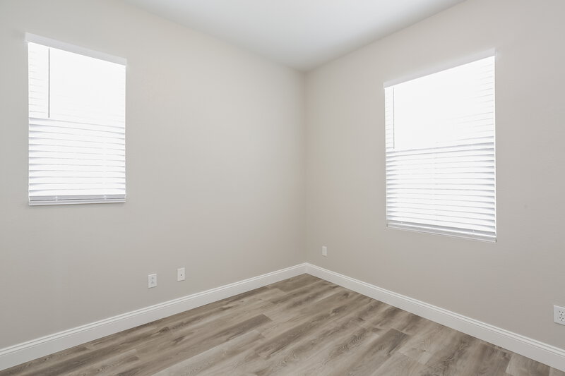 2,195/Mo, 5367 Flowing Spring St Las Vegas, NV 89122 Bedroom View 5