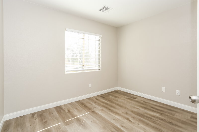 2,175/Mo, 6425 Raven Hall St North Las Vegas, NV 89084 Bedroom View
