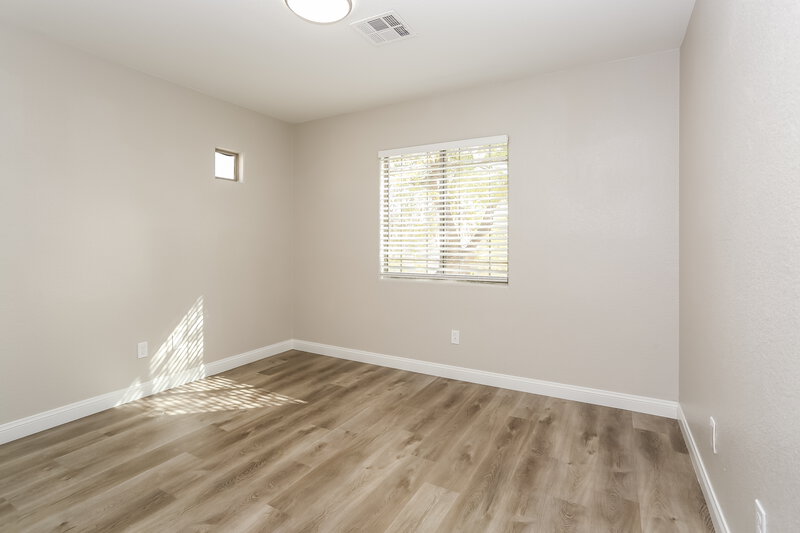 2,175/Mo, 6425 Raven Hall St North Las Vegas, NV 89084 Bedroom View 3