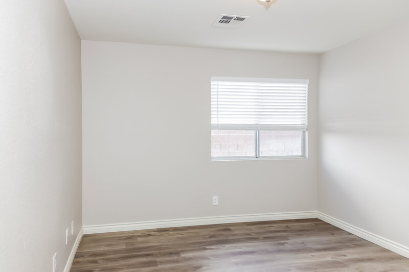 2,290/Mo, 816 Stillwater Ln Henderson, NV 89014 Bedroom View