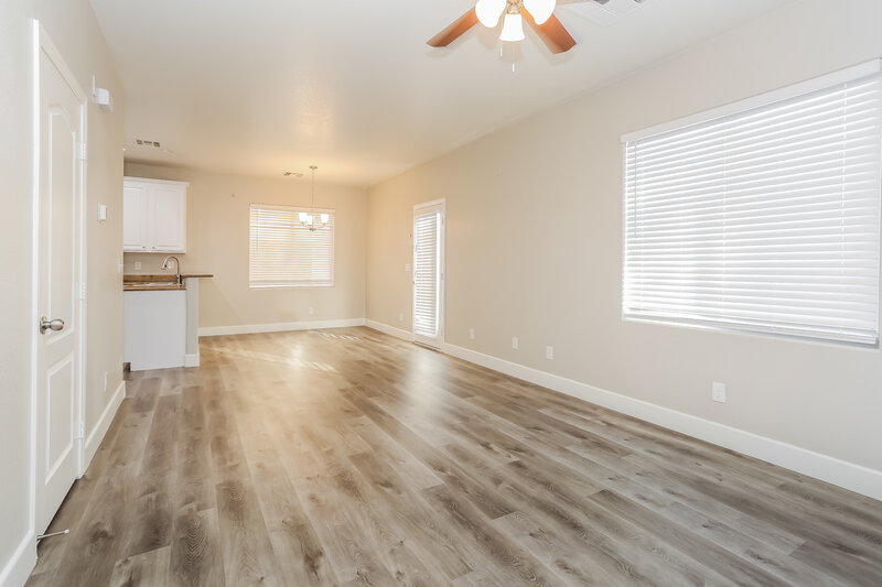 2,090/Mo, 8276 Brilliant Pompon Pl Las Vegas, NV 89166 Living Room View