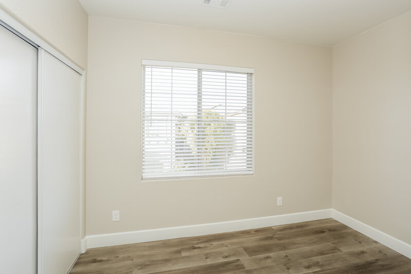 2,090/Mo, 8276 Brilliant Pompon Pl Las Vegas, NV 89166 Bedroom View 3