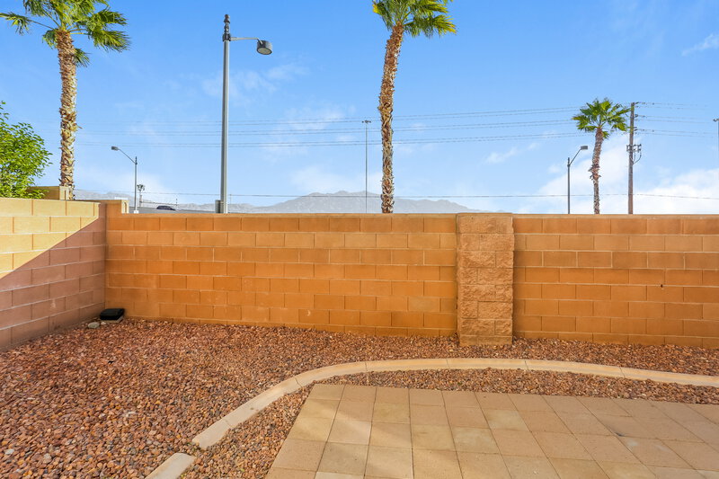 2,090/Mo, 8276 Brilliant Pompon Pl Las Vegas, NV 89166 Rear View 2