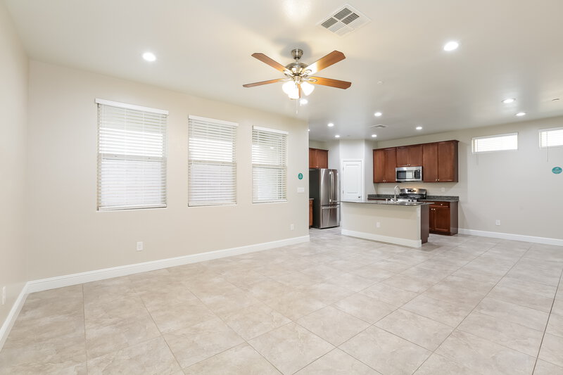 2,075/Mo, 10115 Mayflower Bay Ave Las Vegas, NV 89166 Living Room View