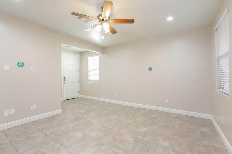 2,075/Mo, 10115 Mayflower Bay Ave Las Vegas, NV 89166 Living Room View 2