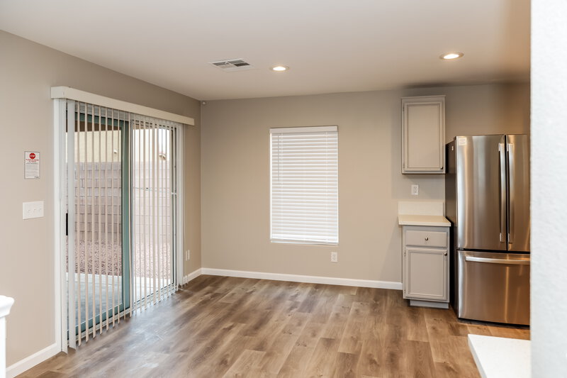 2,320/Mo, 8312 Oppenheimer St Las Vegas, NV 89139 Dining Room View