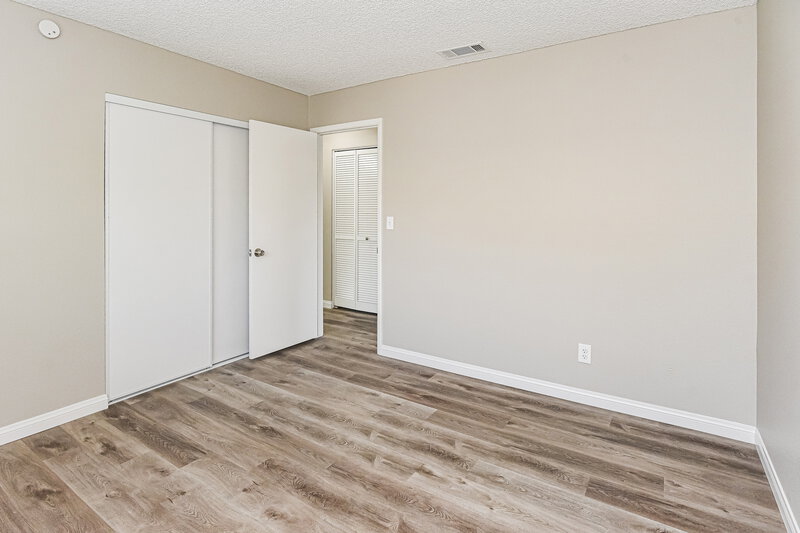 2,015/Mo, 2080 Club Crest Way Henderson, NV 89014 Bedroom View 2