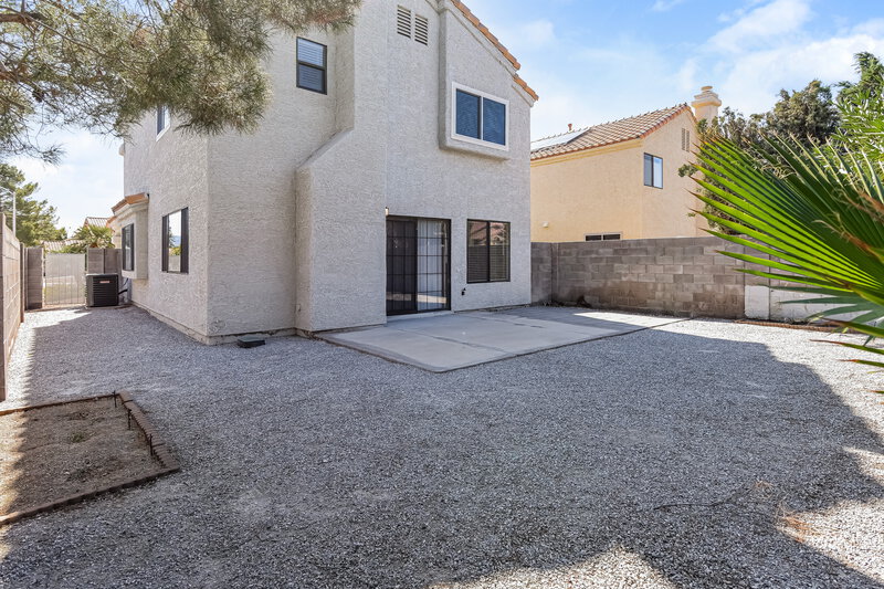 2,015/Mo, 2080 Club Crest Way Henderson, NV 89014 Rear View
