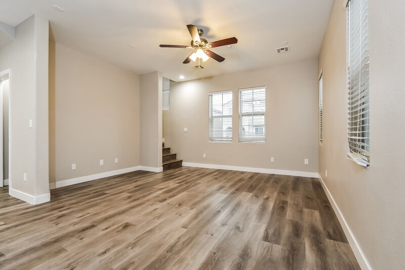 2,050/Mo, 6644 Weeping Pine Las Vegas, NV 89149 Living Room View