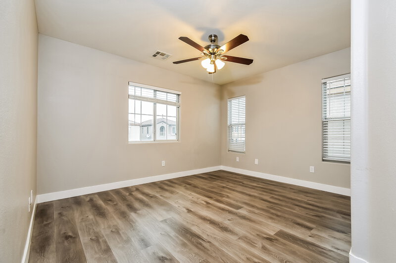 2,050/Mo, 6644 Weeping Pine Las Vegas, NV 89149 Dining Room View