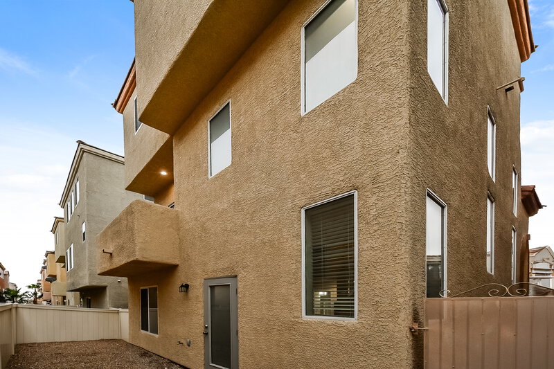 2,050/Mo, 6644 Weeping Pine Las Vegas, NV 89149 Rear View