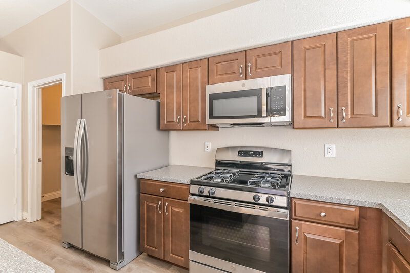 1,985/Mo, 655 Camp Hill Rd Henderson, NV 89015 Kitchen View