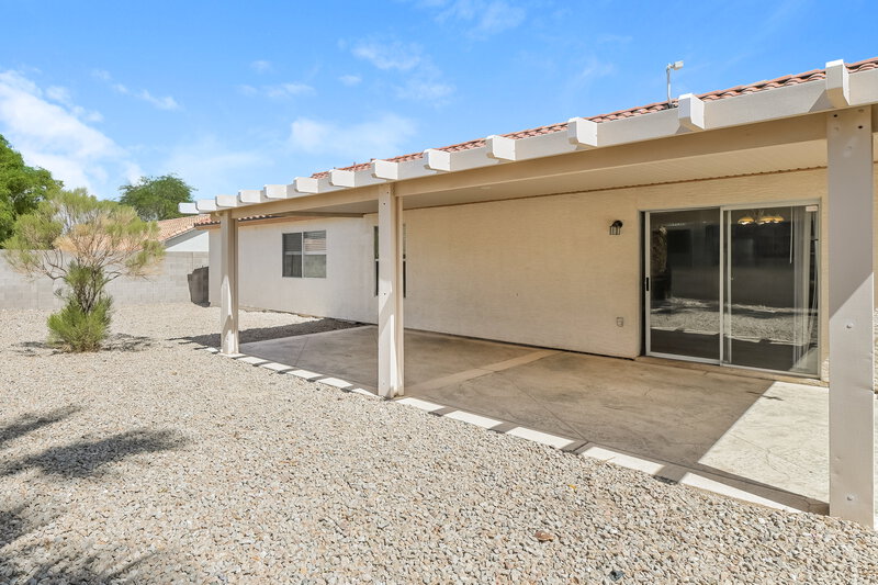 1,985/Mo, 655 Camp Hill Rd Henderson, NV 89015 Rear View