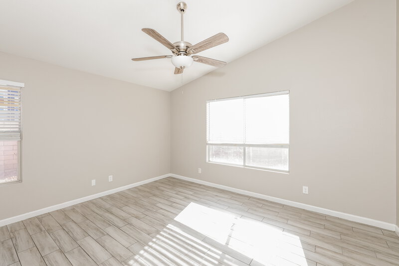 2,085/Mo, 601 Tobble Creek Ct Henderson, NV 89011 Main Bedroom View