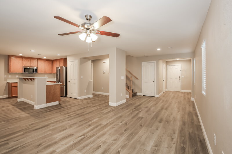 2,255/Mo, 124 Icy River Ave North Las Vegas, NV 89031 Misc View