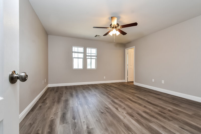 2,065/Mo, 124 Icy River Ave North Las Vegas, NV 89031 Main Bedroom View