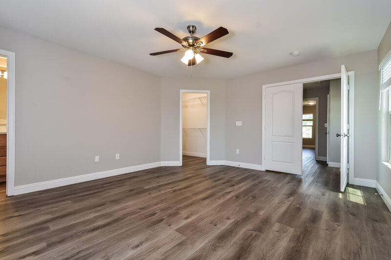 2,065/Mo, 124 Icy River Ave North Las Vegas, NV 89031 Main Bedroom View 2