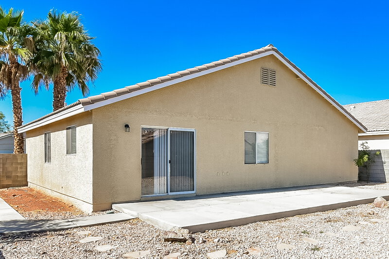 1,890/Mo, 3506 Ocatillo Mesa Way North LAs Vegas, NV 89031 Rear View