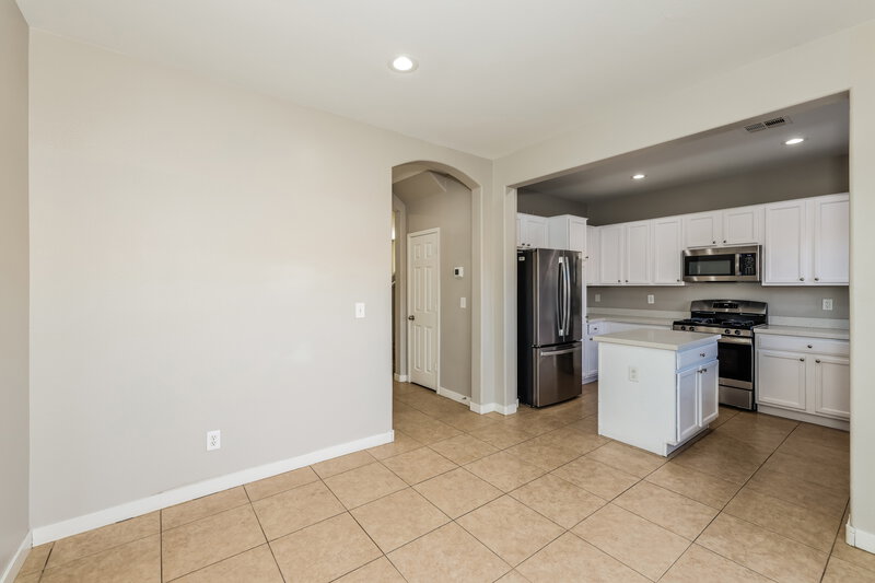 2,325/Mo, 10111 Deep Glen St Las Vegas, NV 89178 Dining Room View 2