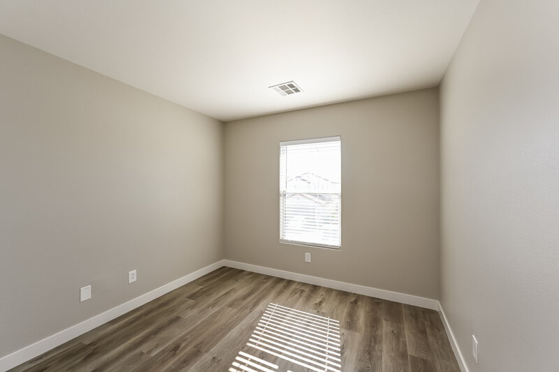 1,990/Mo, 7424 Scottish Castle Ave Las Vegas, NV 89113 Bedroom View