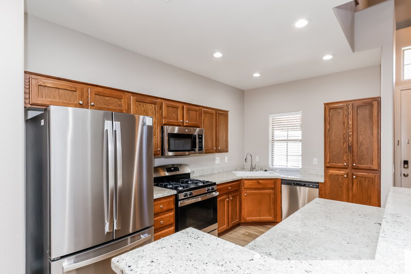 2,370/Mo, 128 Manor House Ave Las Vegas, NV 89123 Kitchen View