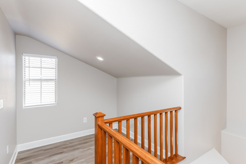 2,370/Mo, 128 Manor House Ave Las Vegas, NV 89123 Loft View