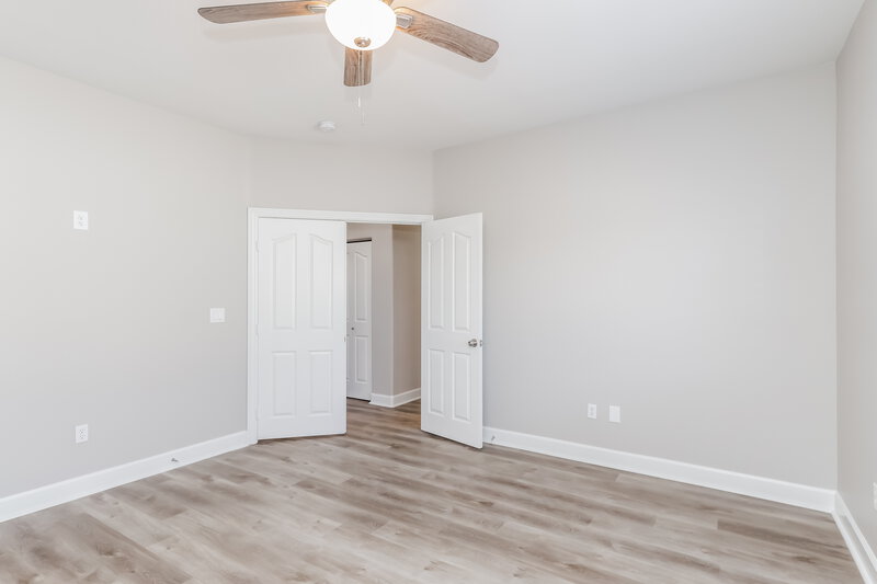 2,370/Mo, 128 Manor House Ave Las Vegas, NV 89123 Main Bedroom View 2