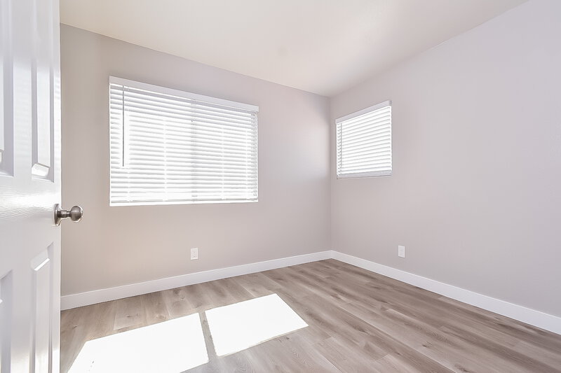 2,255/Mo, 7640 W Delhi Ave Las Vegas, NV 89129 Bedroom View