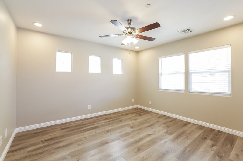 1,825/Mo, 7706 Unicorn Tapestry Court Las Vegas, NV 89149 Living Room View