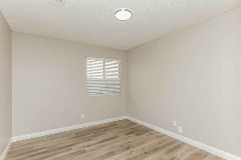 1,980/Mo, 1520 Santa Rosalia Dr North Las Vegas, NV 89031 Bedroom View 3