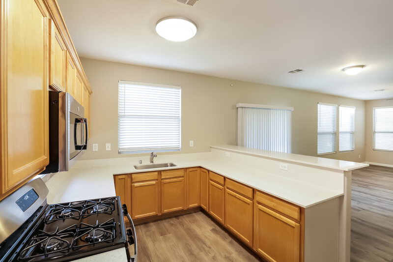 2,235/Mo, 8041 Panpipe CT Las Vegas, NV 89131 Kitchen View 2
