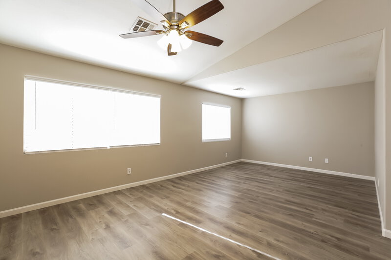 2,235/Mo, 8041 Panpipe CT Las Vegas, NV 89131 Main Bedroom View 2