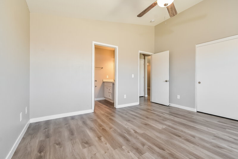 2,015/Mo, 5532 Eagle Claw AVE Las Vegas, NV 89130 Main Bedroom View 2