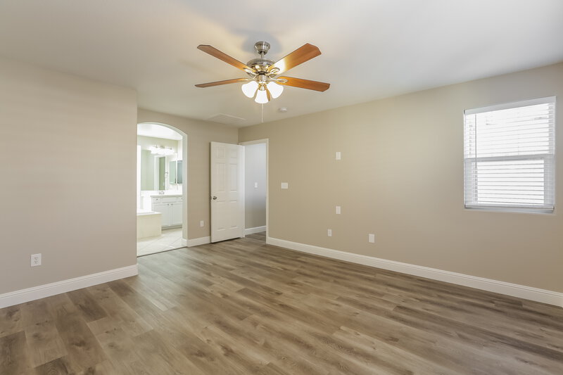 2,690/Mo, 8735 Le Agavi Ct Las Vegas, NV 89148 Main Bedroom View 2