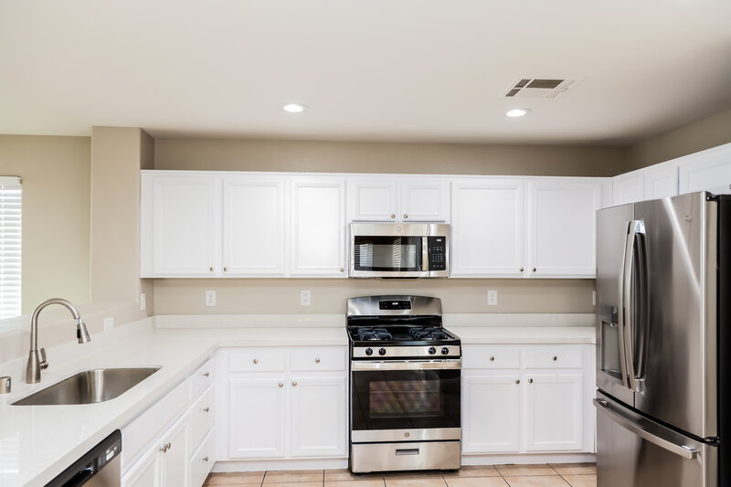 2,300/Mo, 76 Mandala Peak Ave Las Vegas, NV 89183 Misc View 3