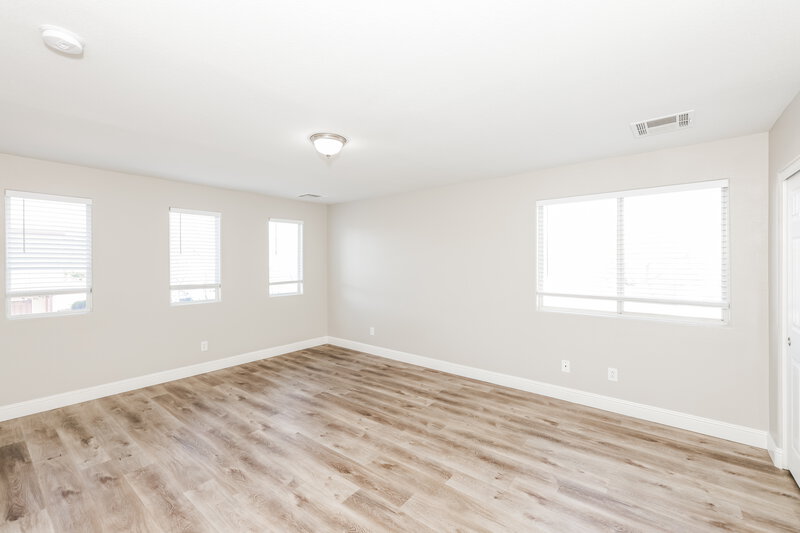 2,190/Mo, 76 Mandala Peak Ave Las Vegas, NV 89183 Bedroom View 2
