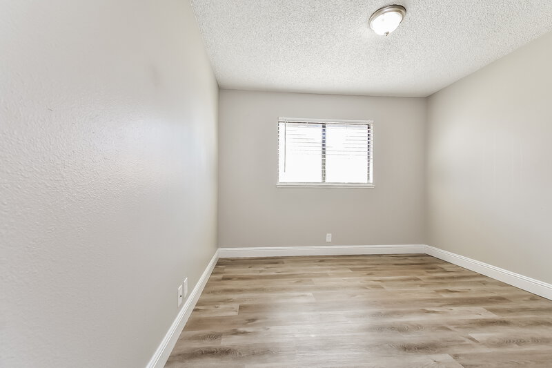 0/Mo, 3944 Grapefruit Cir Las Vegas, NV 89103 Bedroom View 2